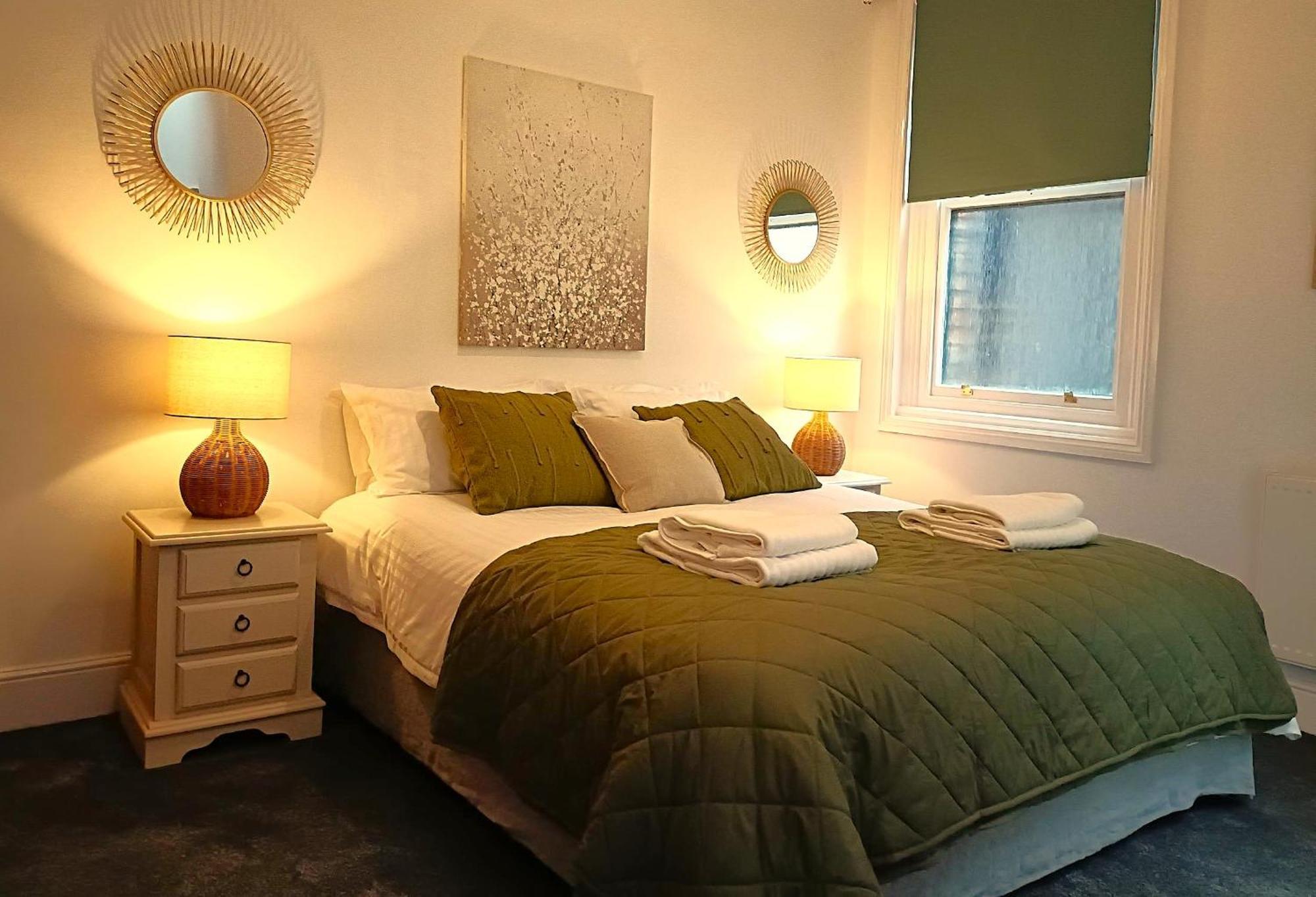 Whitchurch High Street Hideaway Екстер'єр фото